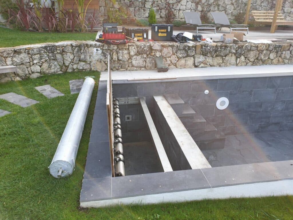 Installation d'un volet piscine sur GRASSE