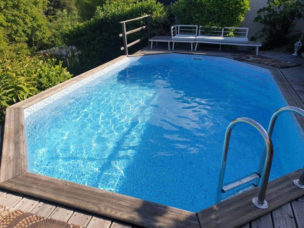 Recevez un devis clair et personnalisé pour vos projets piscine à Valbonne, Grasse ou alentours, sans engagement.